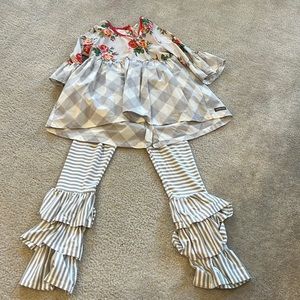 Matilda Jane size 12 Castles in the Air top and Breathe Easy Bennys